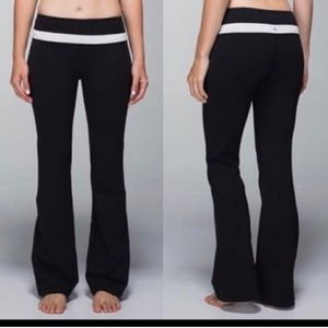 Lululemon reversible groove pants